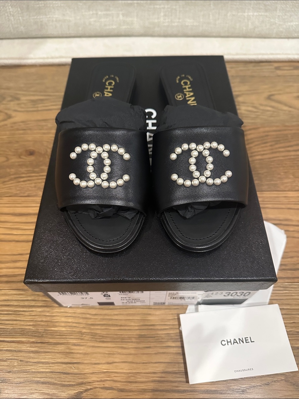 CHANEL Black Pearl-Embellished Mule Sandals - Picture 3 of 5